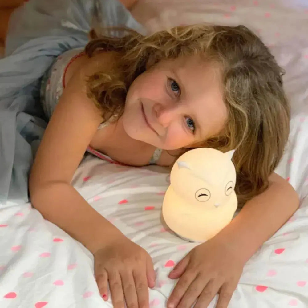 girl with owl light and speaker